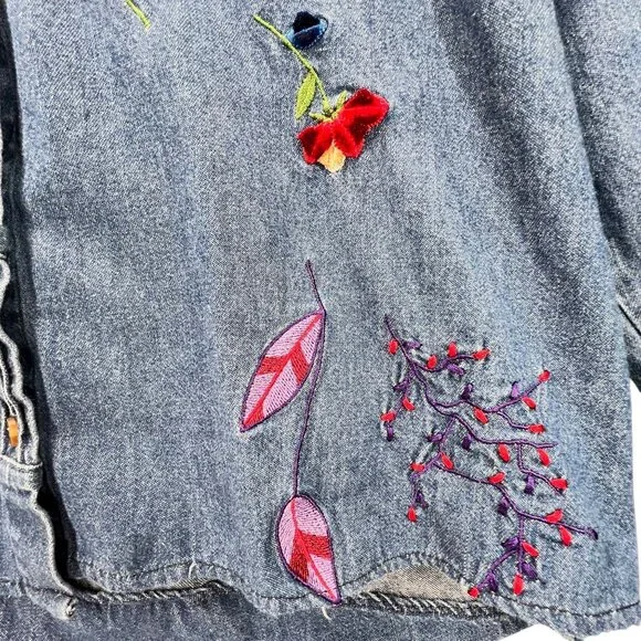 Vtg Bobbie Brooks Embroidered Denim Floral Shirt XL Floral Pintuck Blue Collar - Picture 8 of 16
